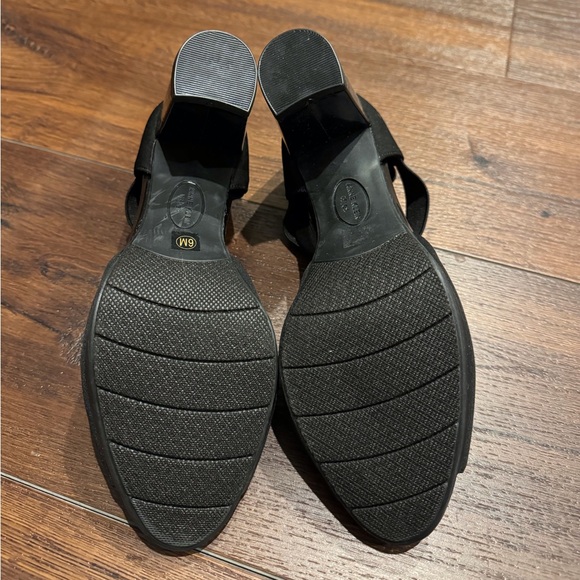 Ann Klein NWOT Iflex block heel Shoes with elastic straps & cushioned soles. - Picture 5 of 6